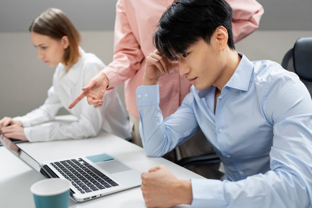 outsourcing benefits business outsourcing advantages