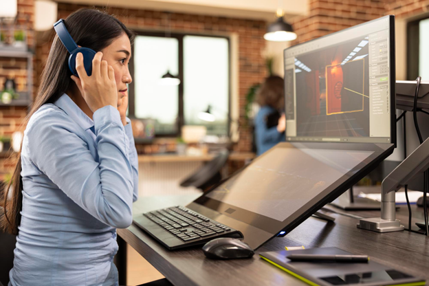 AI-Powered Virtual Assistants: How Human Agents Deliver Faster and Smarter Support