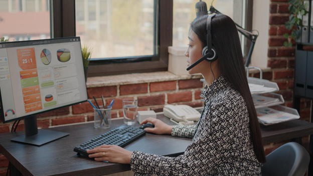 How Virtual Assistants Help Businesses Save Time and Improve Productivity