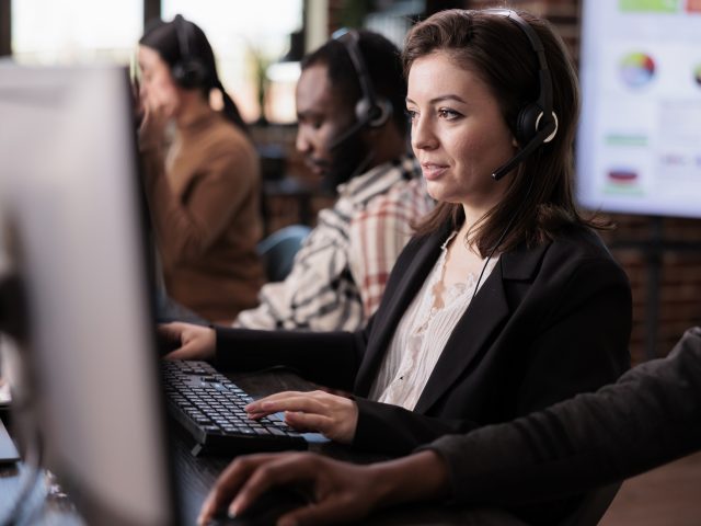 How Outsourcing Customer Service Can Improve Customer Retention